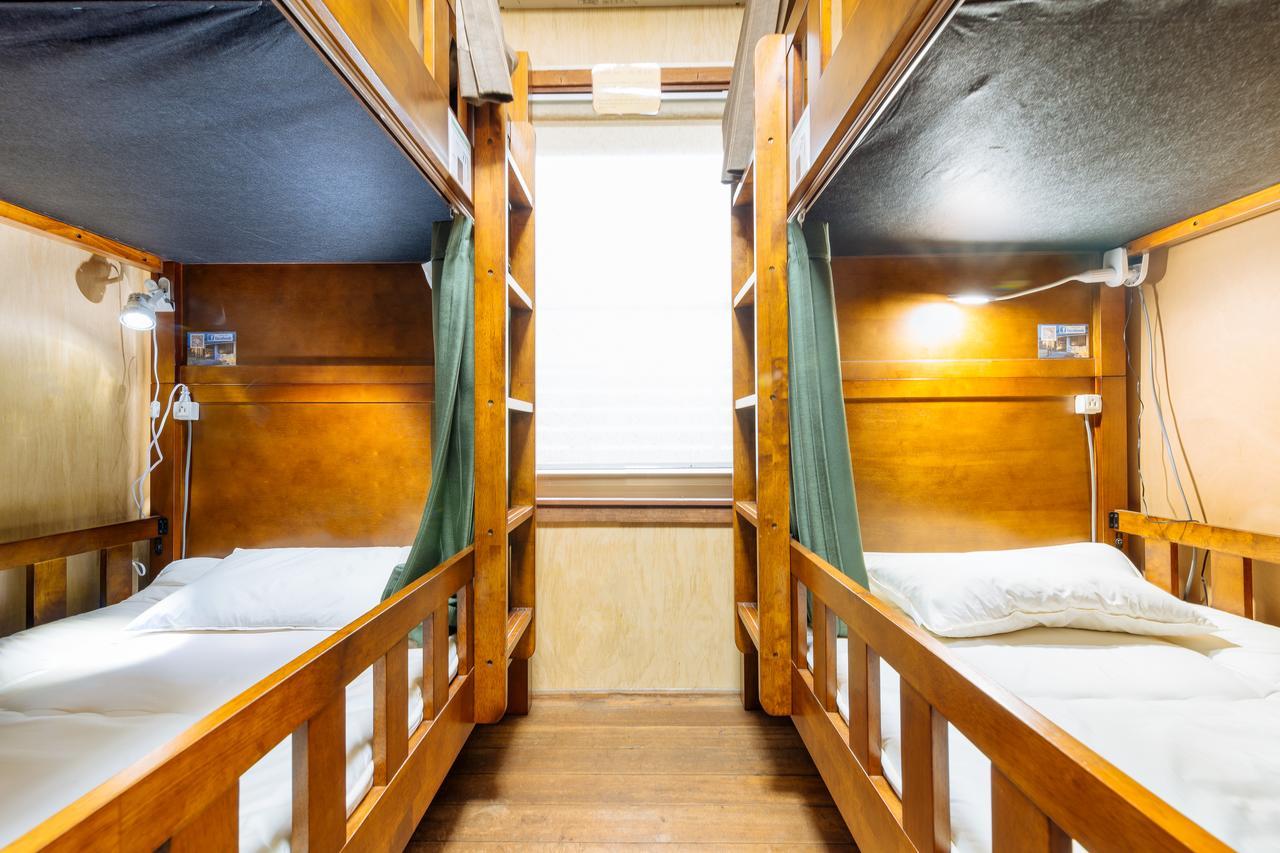 Guest House Enishi Toyama Station Zewnętrze zdjęcie